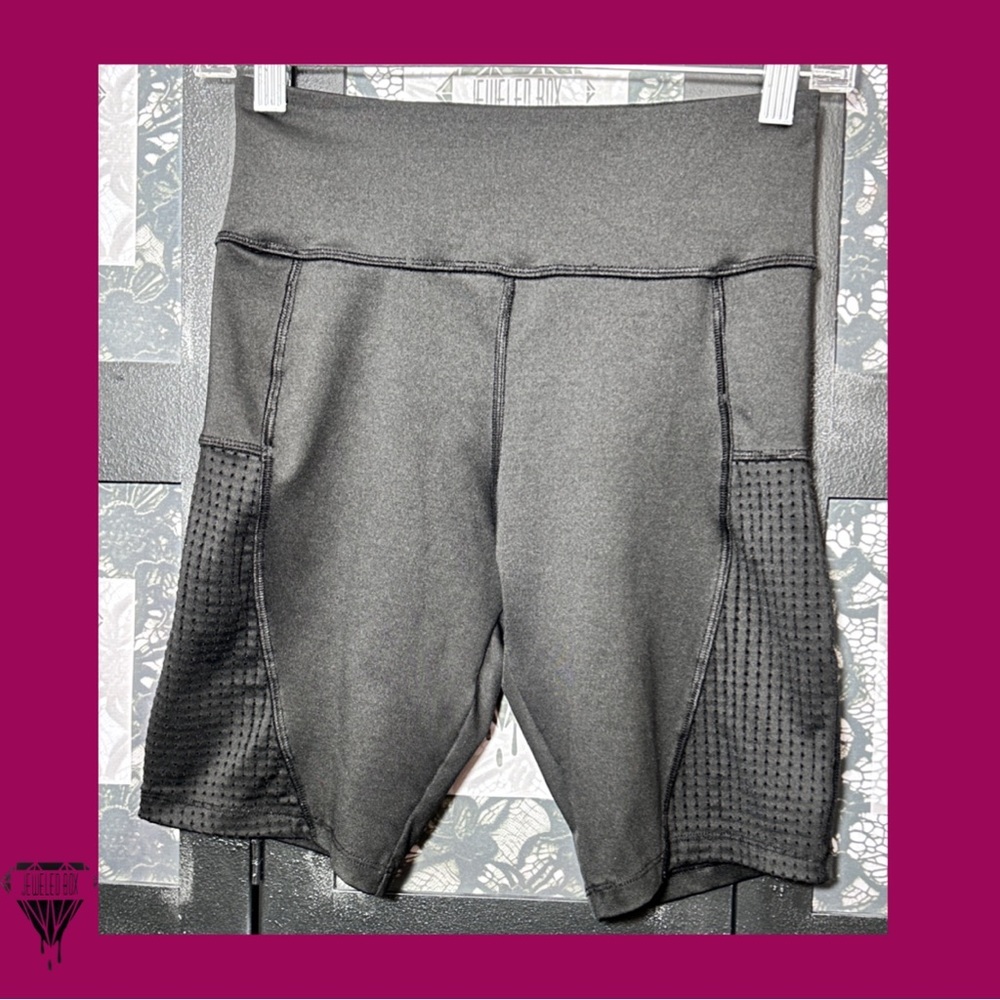 Forever 21 Athletic Biker Shorts​